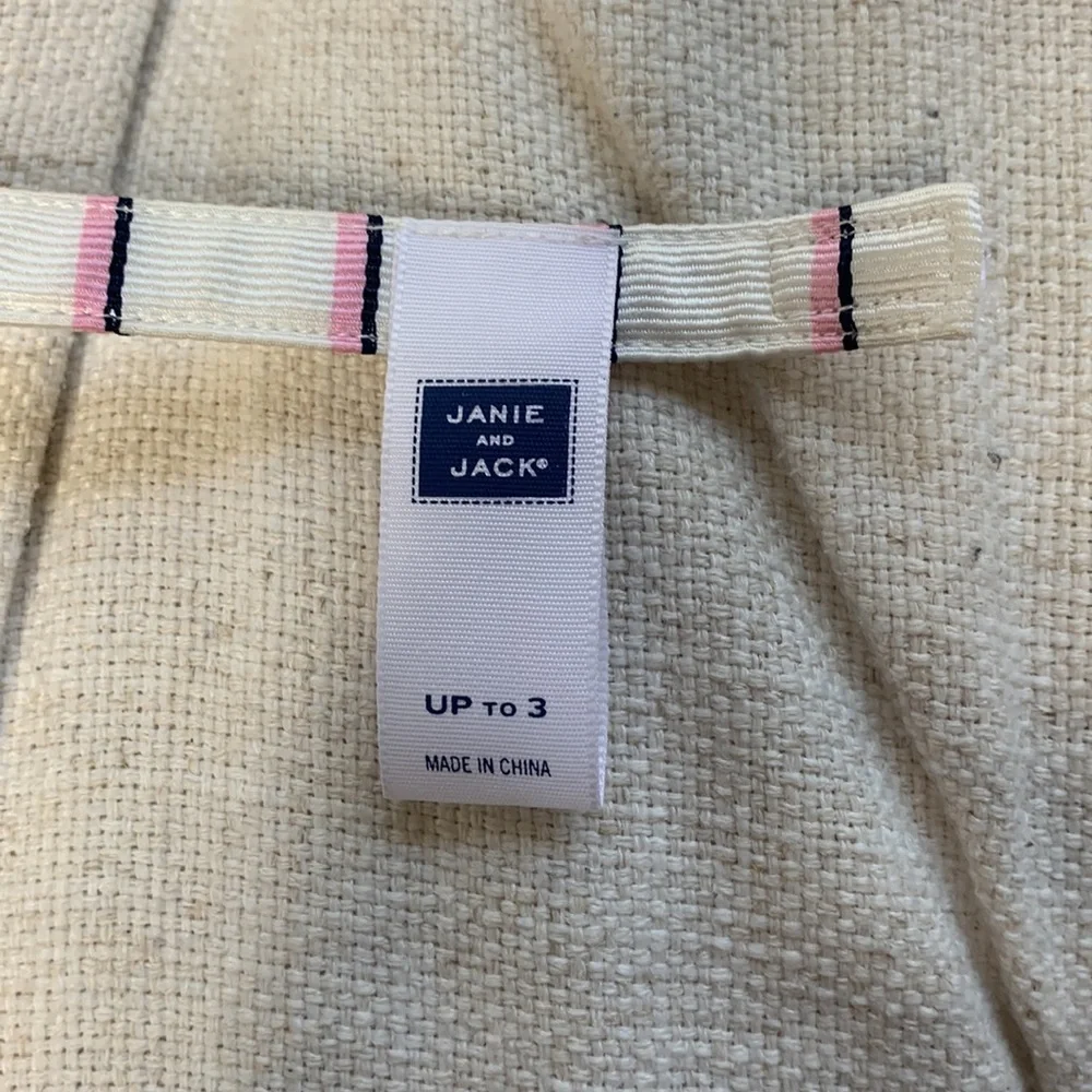 Janie and Jack bow tie size Up to 3